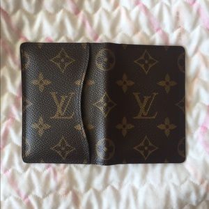 Luis Vuitton Pocket Organizer Wallet